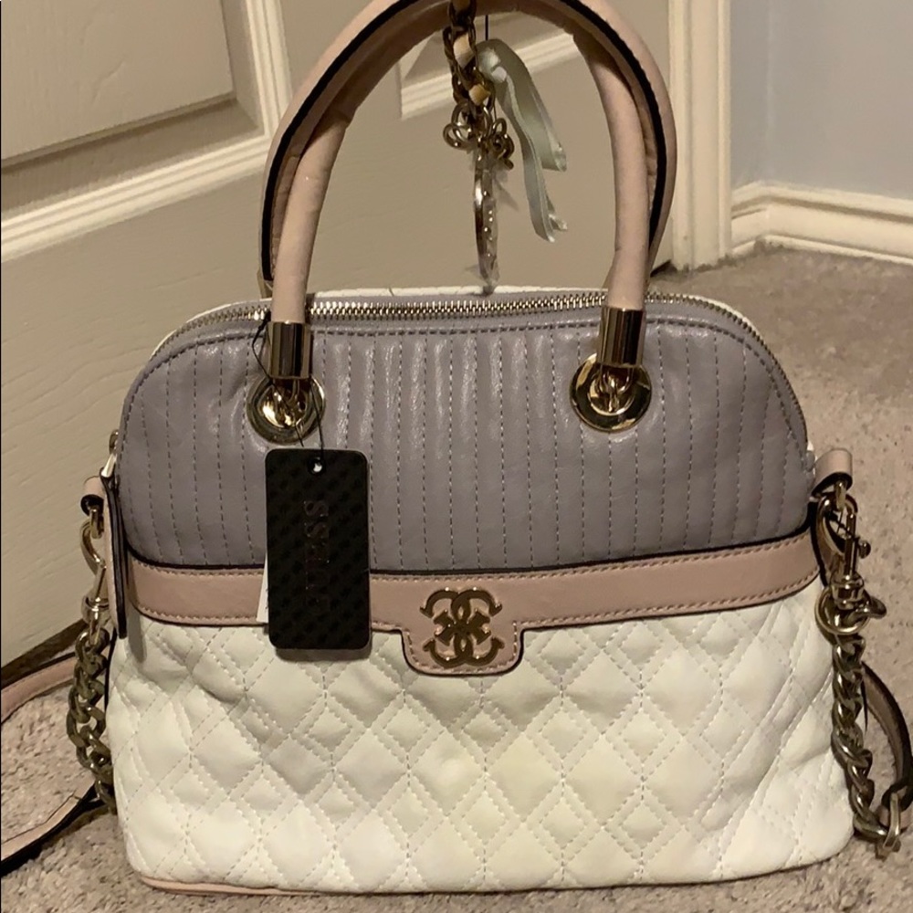 Guess purse- brand new!